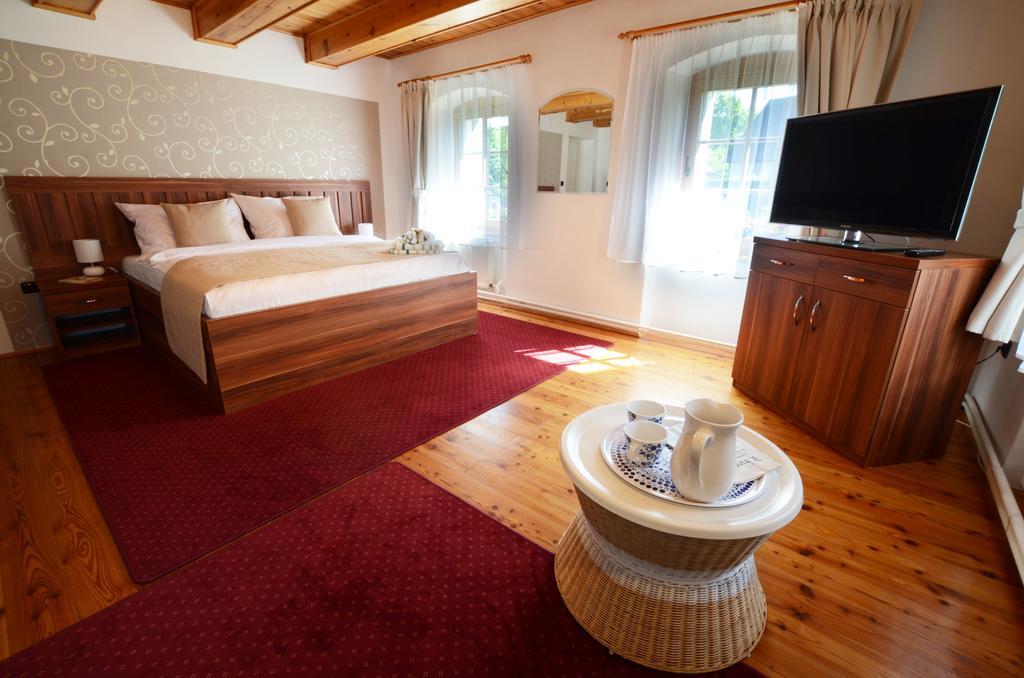 Pension Pod Morskym Okem Karlovice  Εξωτερικό φωτογραφία